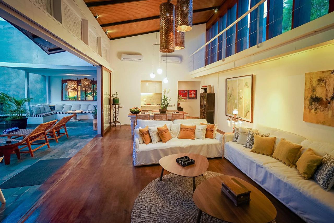 Bias Villa Seminyak Exterior photo