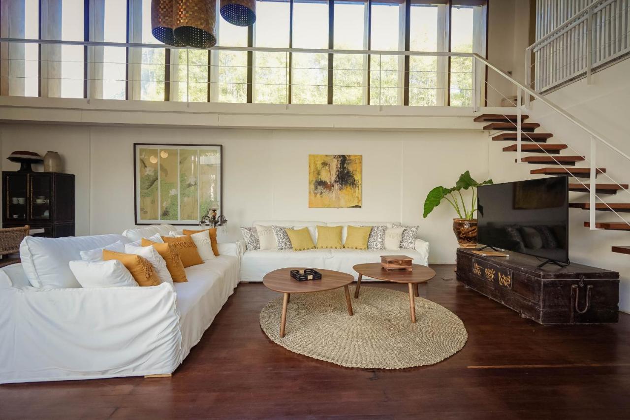 Bias Villa Seminyak Exterior photo