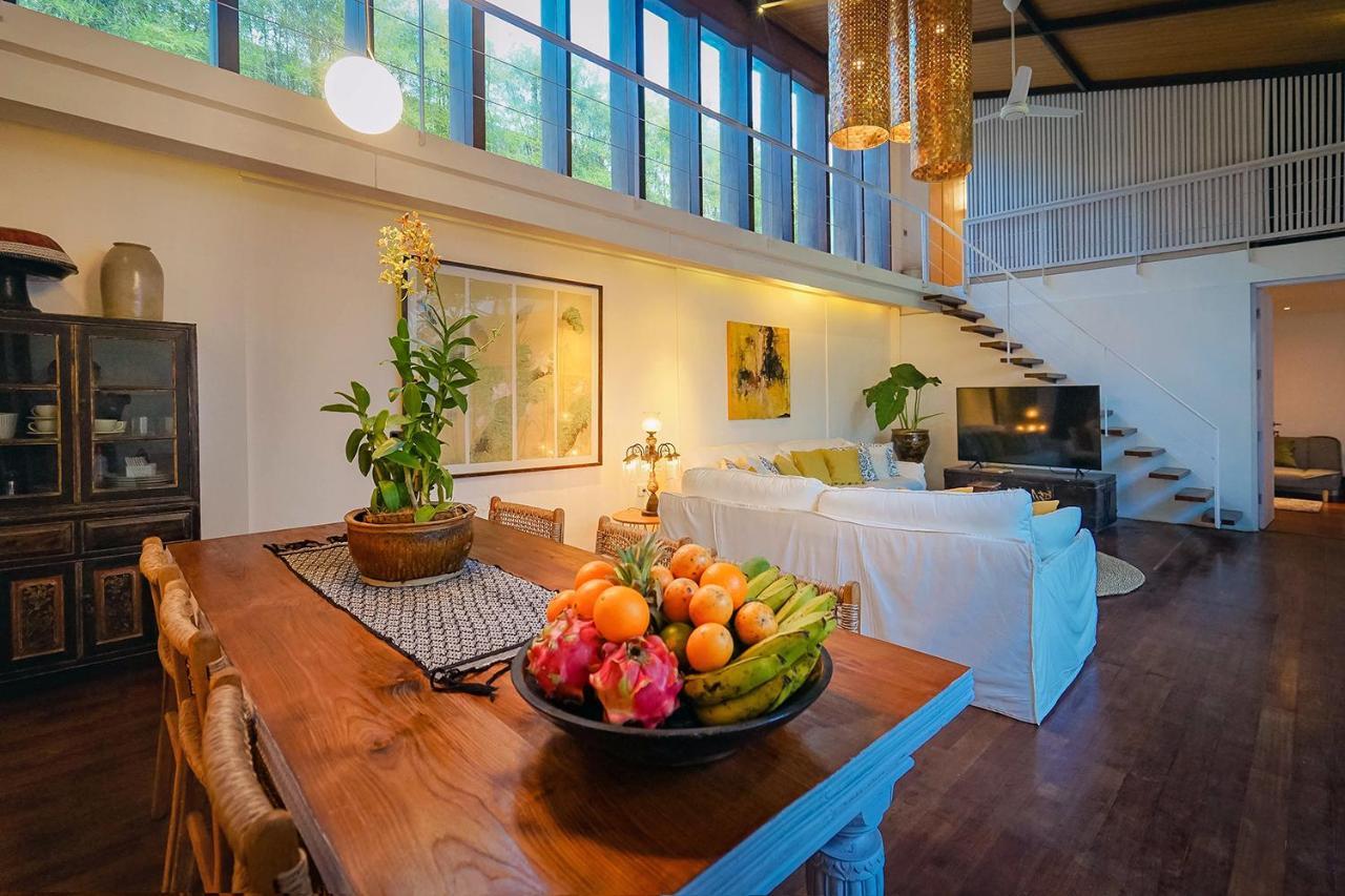 Bias Villa Seminyak Exterior photo