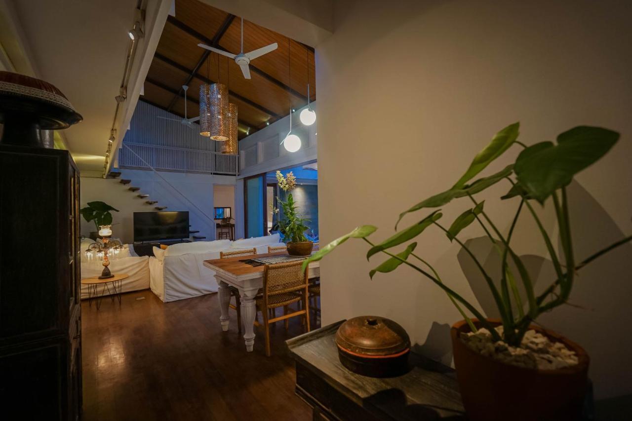 Bias Villa Seminyak Exterior photo