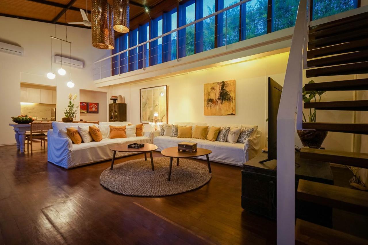 Bias Villa Seminyak Exterior photo